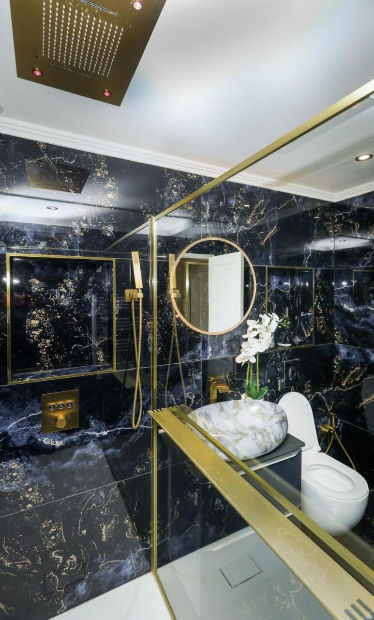Apartment De Luxe A