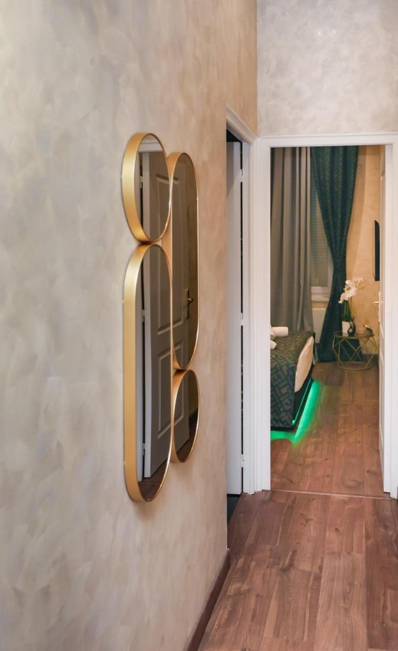De Luxe A Apartment